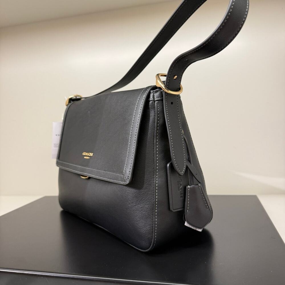 New‼️Coach Etta Flap Bag  CFK03 natural grain leather/Gold/Black - Picture 2 of 8
